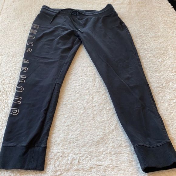 Under Armour UA fitted black joggers size large - Picture 5 of 9